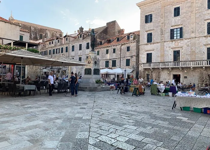 Svea - Free Parking *