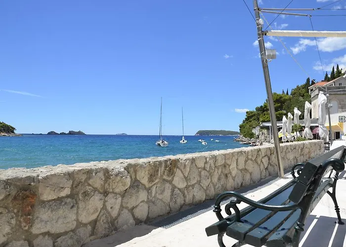 Svea - Free Parking דירה